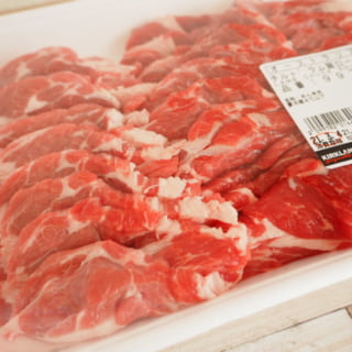 コストコラム肉パッケージをななめから撮影した写真