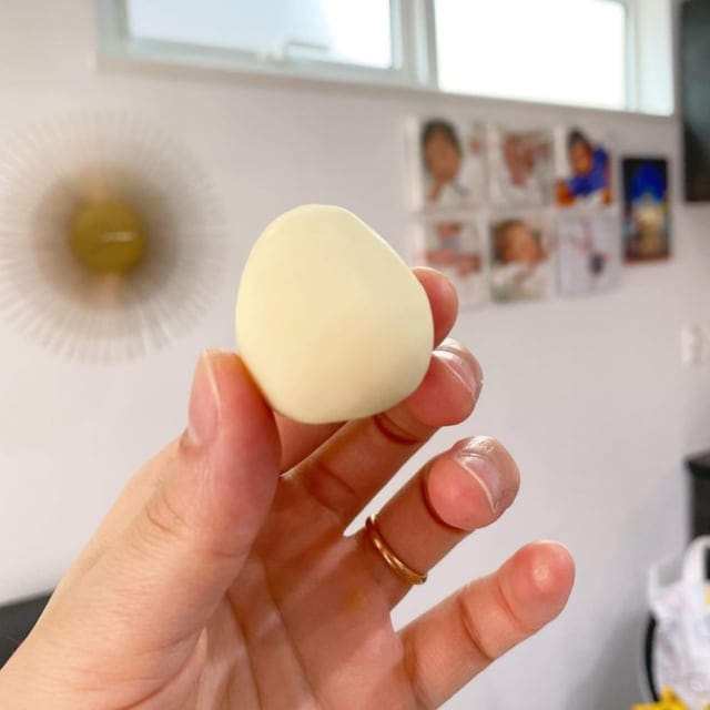 コストコのストロベリーチョコ3種アソートのホワイトの写真