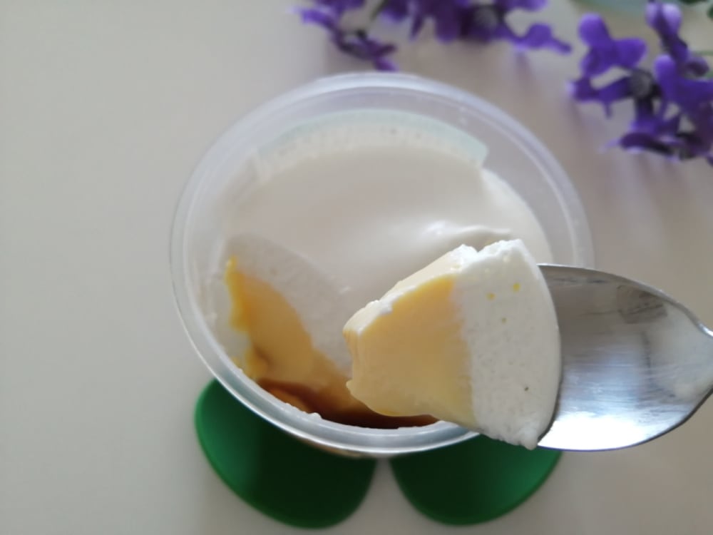 《ローソン》プークリムスプーンですくったところ