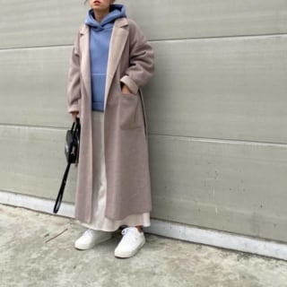 チェスターコート パーカー の着こなし方は 正解コーデ 重ね着のコツ教えます Lamire ラミレ