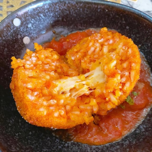 コストコの「アランチーニ」