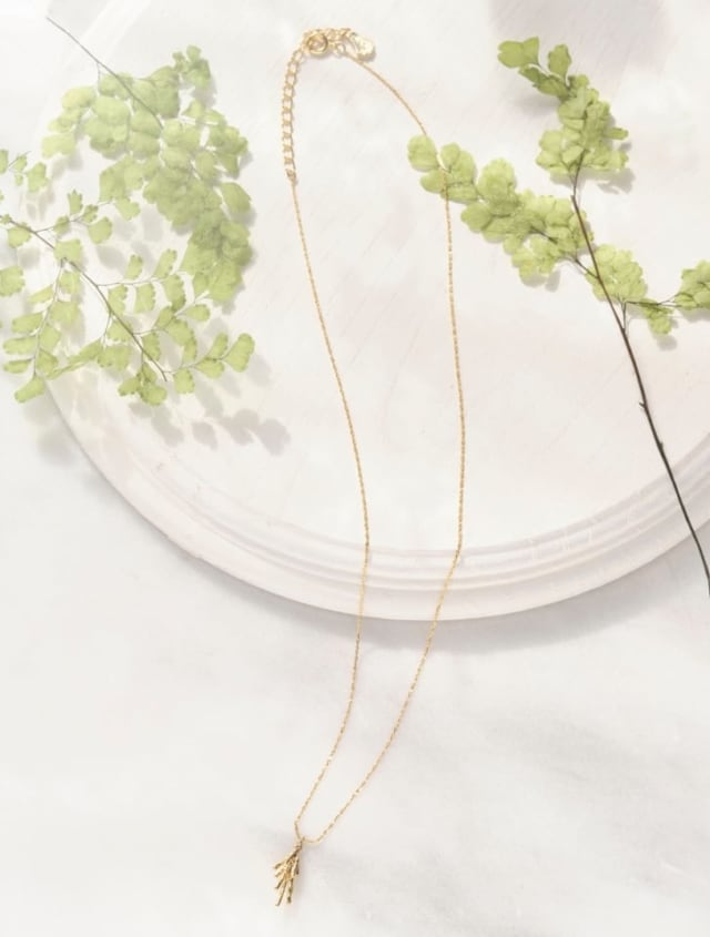 シューティングスターゴールドネックレスの商品画像