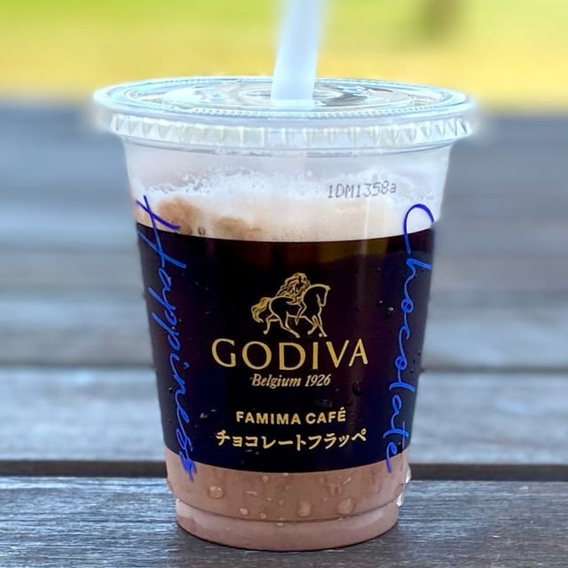 ゴディバ監修チョコレートフラッペ