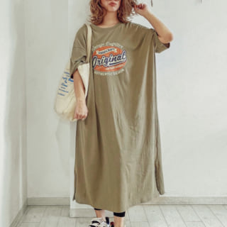Tシャツワンピのレイヤードコーデ