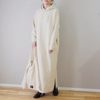 黒のスウェットパンツのはおしゃれに決まる！大人かわいいコーデを紹介 