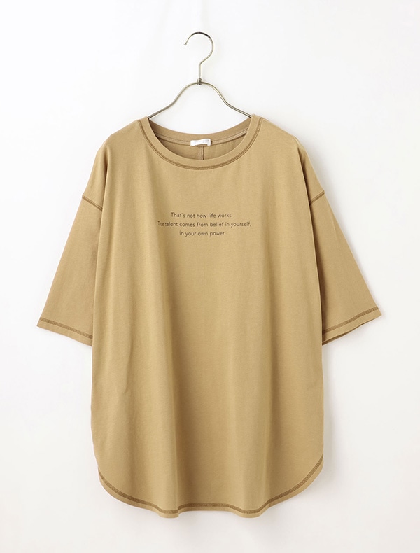 ハニーズのロゴプリントTシャツの写真