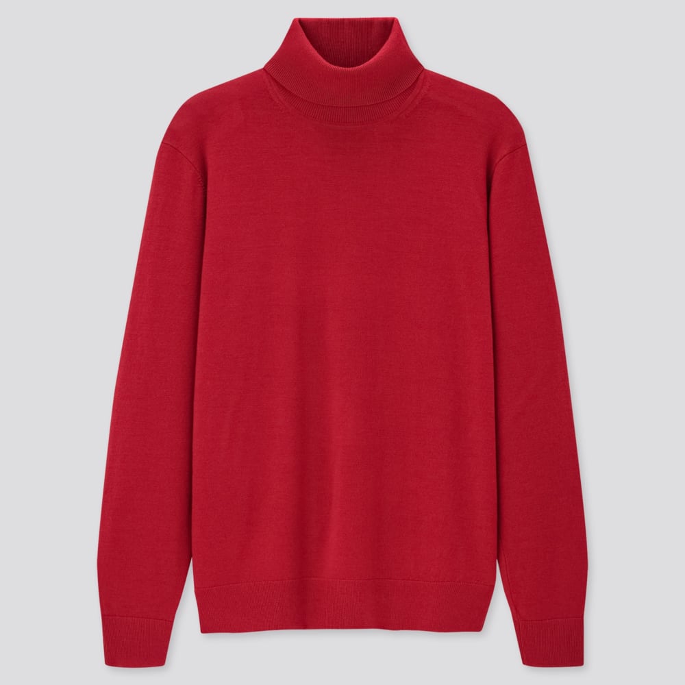 赤タートルネックセーター